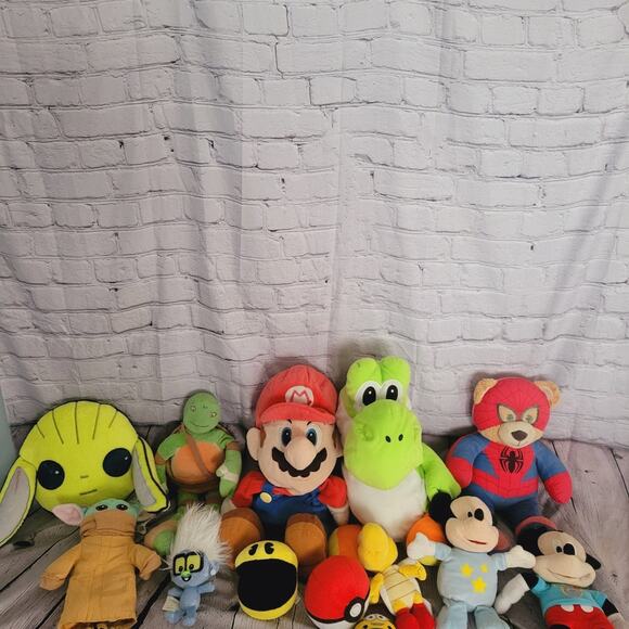 Lot of 13 Character Plushes - Picture 1 of 10